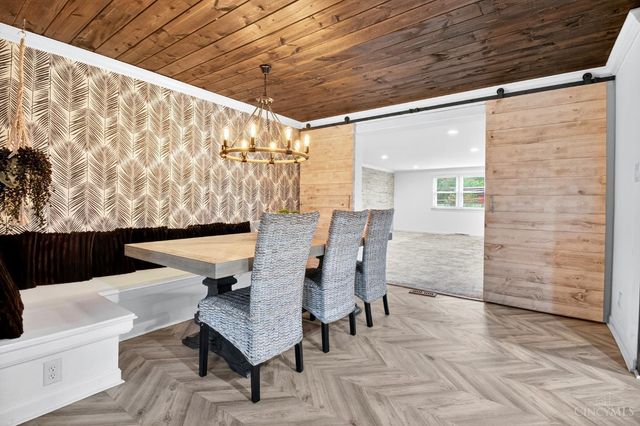 300 Acoma Drive, Mason, OH 45040