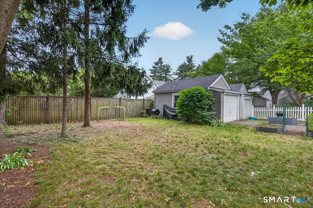 24 Ingram Street, Hamden, CT 06517