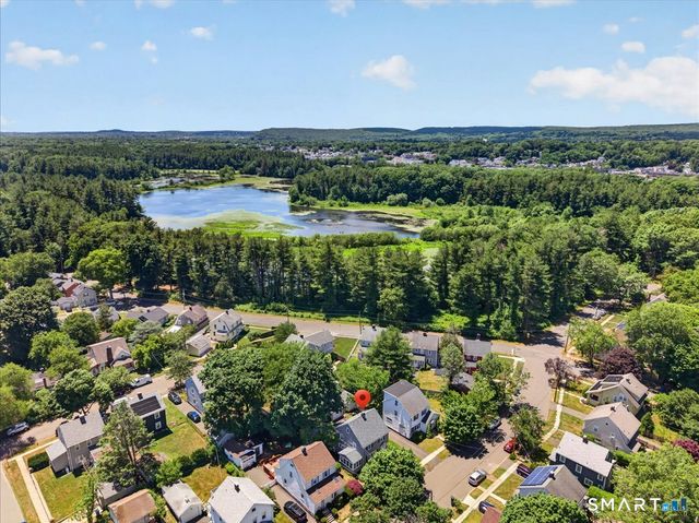24 Ingram Street, Hamden, CT 06517