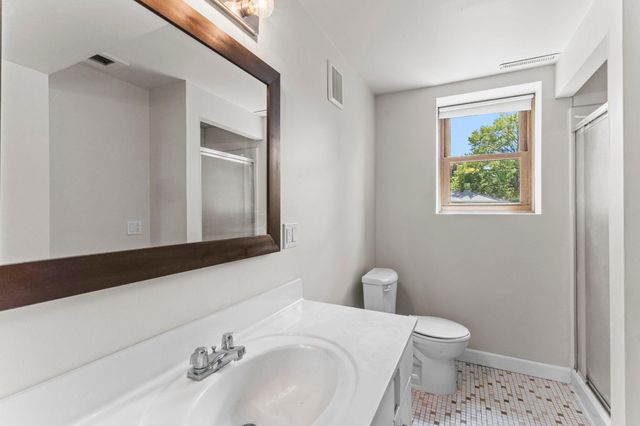 2162 Maple Lane E, Maplewood, MN 55109