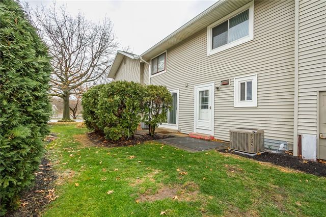 517 Eastbrooke Lane, Brighton, NY 14618