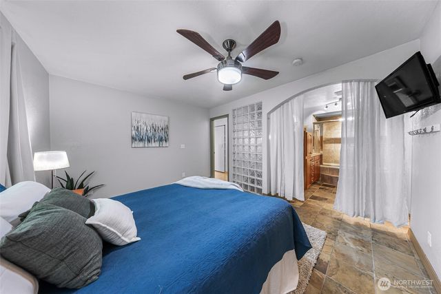 400 Sudden Valley Drive, Bellingham, WA 98229