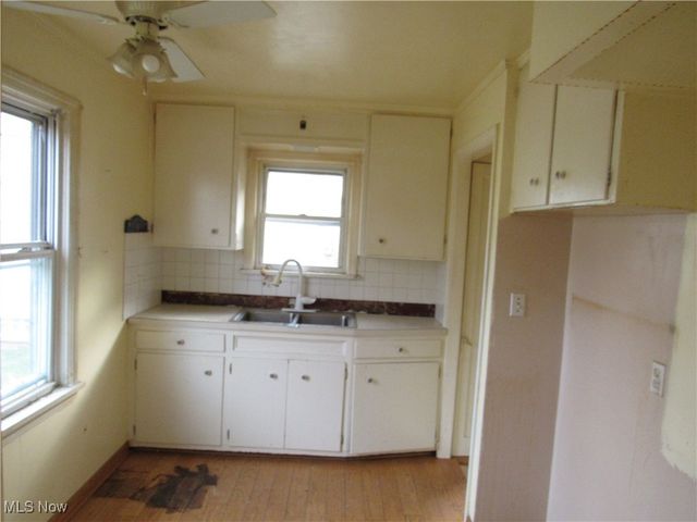 4550 Effie Road, Cleveland, OH 44105