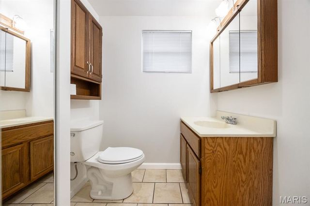 5 Cheshire Drive, Belleville, IL 62223