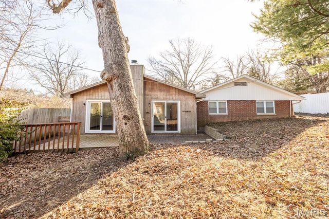 5 Cheshire Drive, Belleville, IL 62223