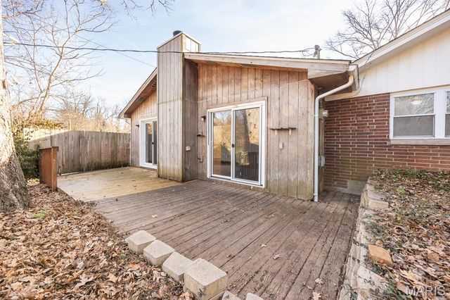 5 Cheshire Drive, Belleville, IL 62223