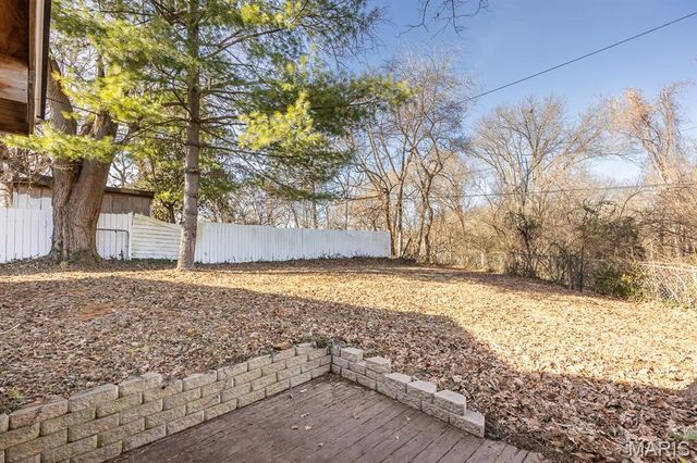 5 Cheshire Drive, Belleville, IL 62223