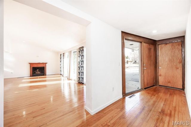 5 Cheshire Drive, Belleville, IL 62223