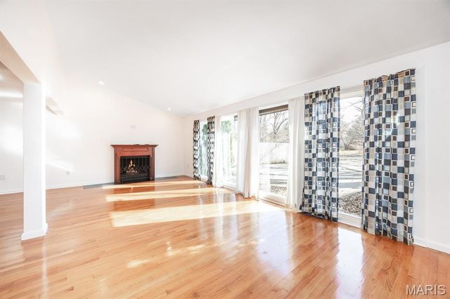 5 Cheshire Drive, Belleville, IL 62223