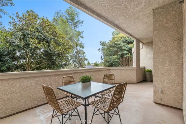 17202 Corbina 102, Huntington Beach, CA 92649