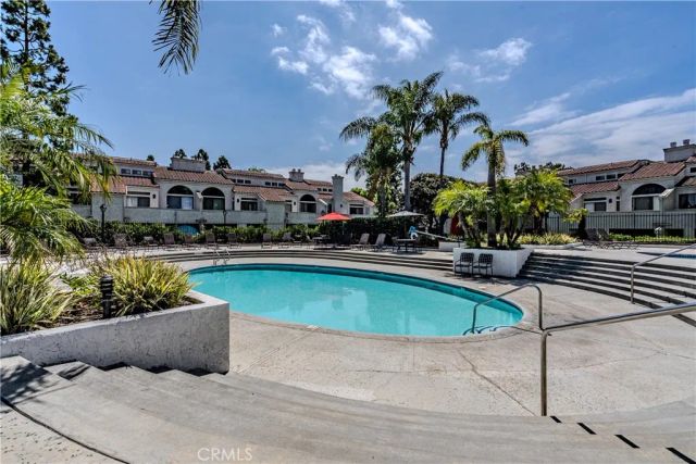 17202 Corbina 102, Huntington Beach, CA 92649