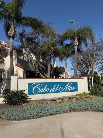 17202 Corbina 102, Huntington Beach, CA 92649