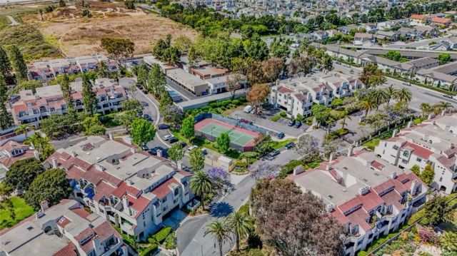 17202 Corbina 102, Huntington Beach, CA 92649