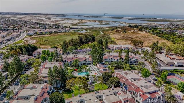 17202 Corbina 102, Huntington Beach, CA 92649