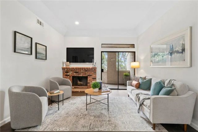 17202 Corbina 102, Huntington Beach, CA 92649