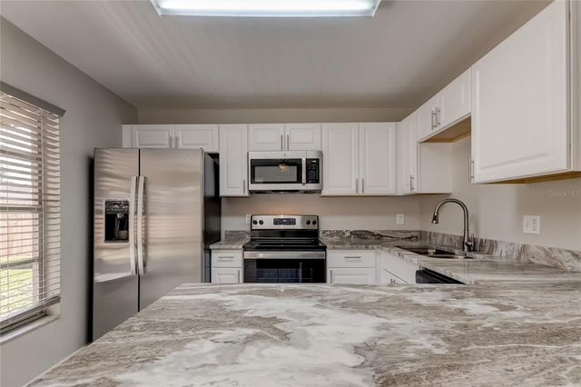 1007 PINE RIDGE CIRCLE, Brandon, FL 33511