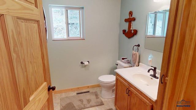 23716 BURNT FORK RD, Hill City, SD 57745