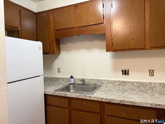 11 Burnham Street, Plymouth, CT 06786