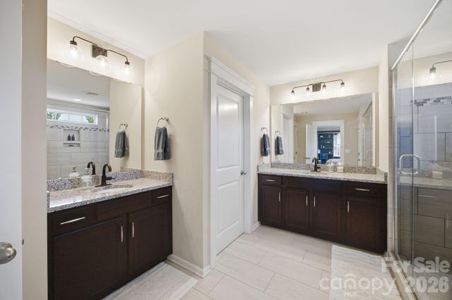 3026 Spinner Court, Denver, NC 28037