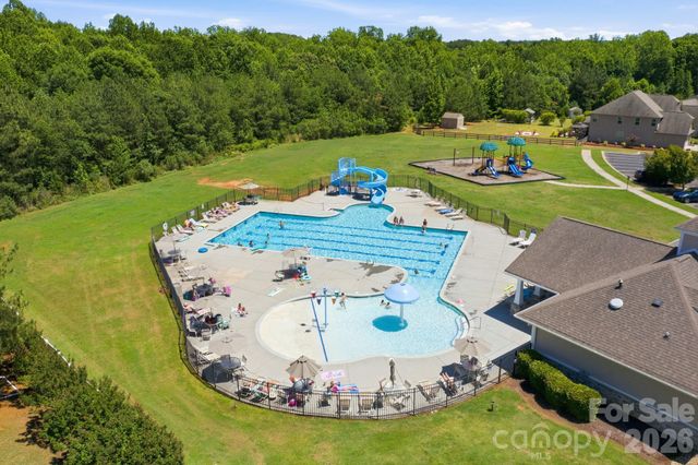 3026 Spinner Court, Denver, NC 28037