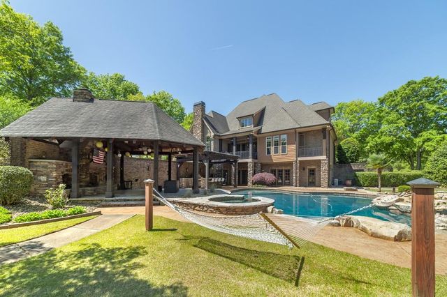 140 Green Circle, Mcdonough, GA 30252