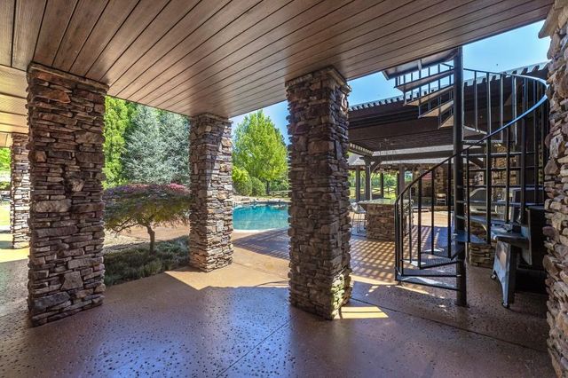 140 Green Circle, Mcdonough, GA 30252