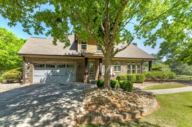 140 Green Circle, Mcdonough, GA 30252