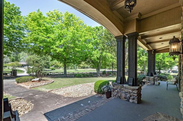 140 Green Circle, Mcdonough, GA 30252