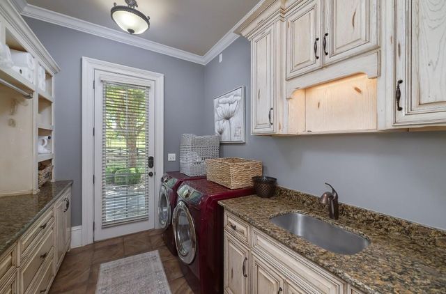 140 Green Circle, Mcdonough, GA 30252