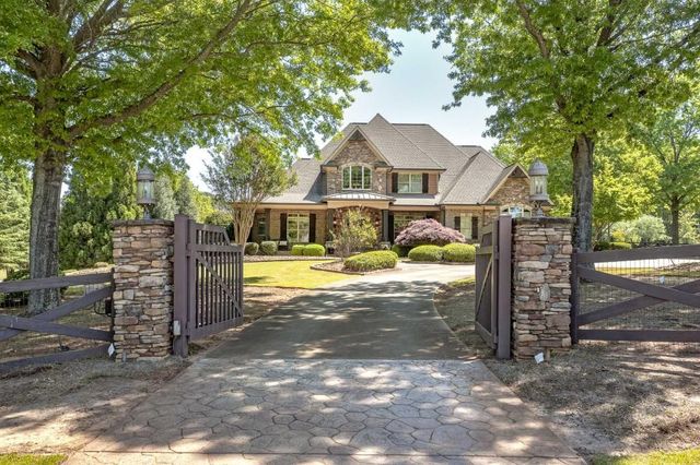 140 Green Circle, Mcdonough, GA 30252
