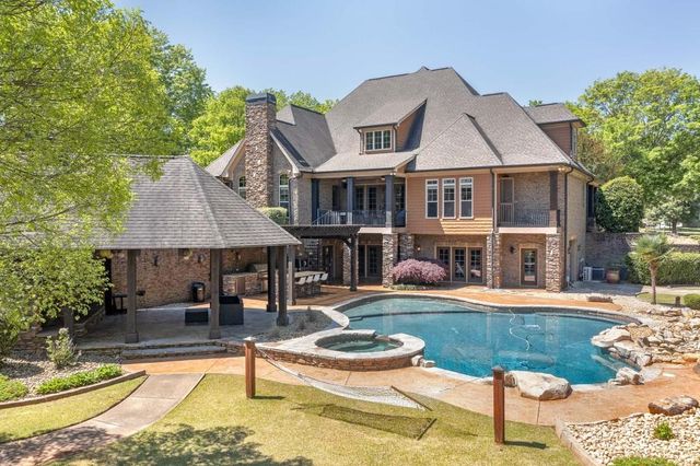 140 Green Circle, Mcdonough, GA 30252