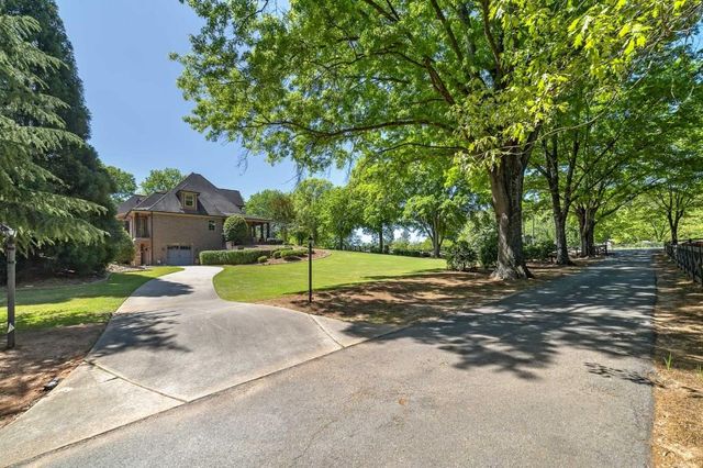140 Green Circle, Mcdonough, GA 30252