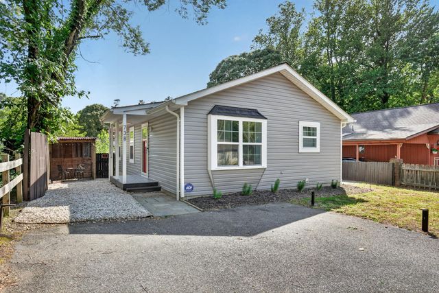 738 WHITE SANDS DR, Lusby, MD 20657