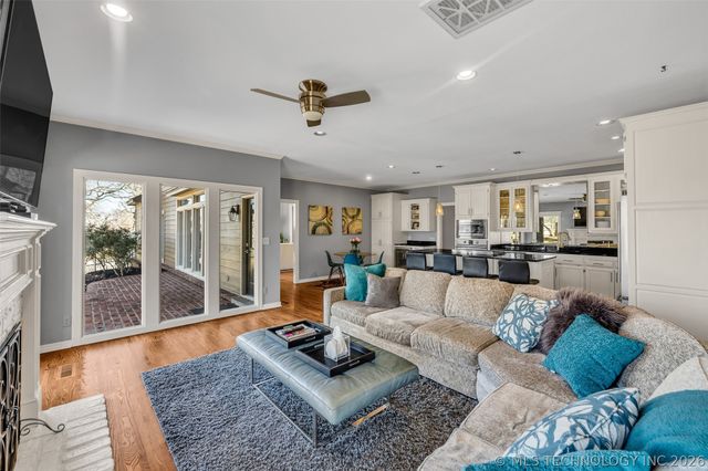 11202 S 66th East Avenue, Bixby, OK 74008