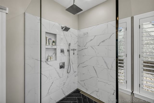 11202 S 66th East Avenue, Bixby, OK 74008