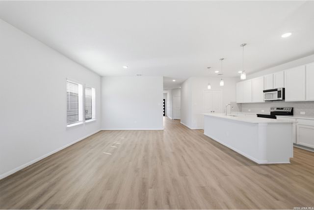 2906 Tengyc Bow, San Antonio, TX 78245