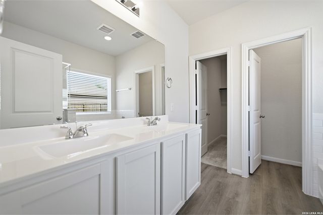 2906 Tengyc Bow, San Antonio, TX 78245