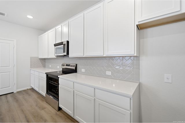 2906 Tengyc Bow, San Antonio, TX 78245