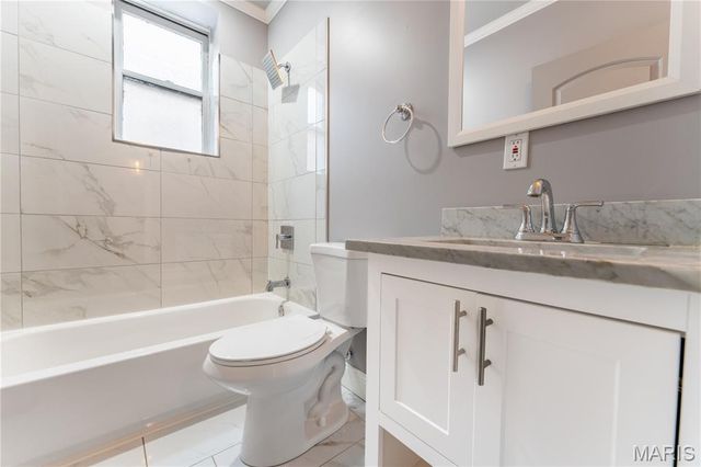 5210 Alaska Avenue, St Louis, MO 63111