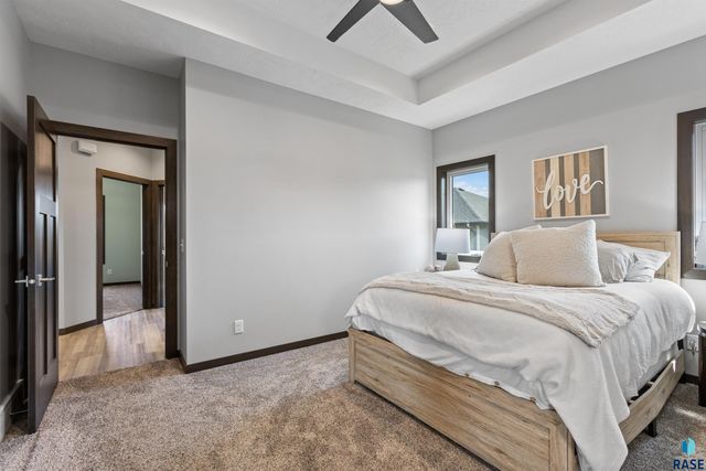 204 S 15th Ave Avenue, Rock Rapids, IA 51246