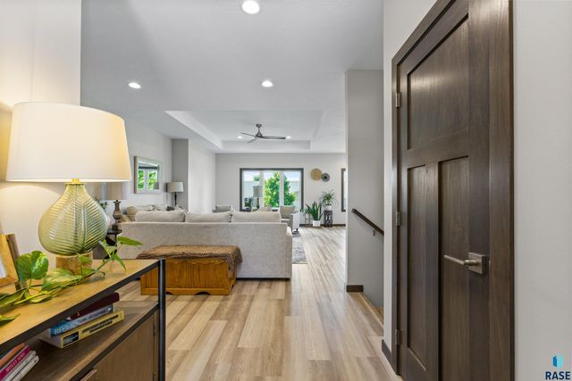 204 S 15th Ave Avenue, Rock Rapids, IA 51246