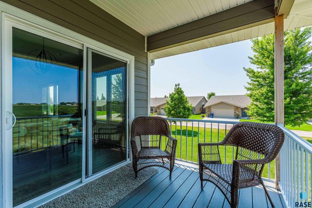 204 S 15th Ave Avenue, Rock Rapids, IA 51246