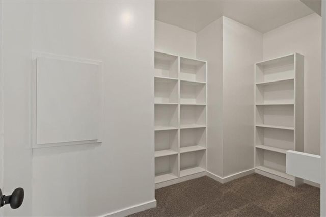 4458 Tee Box Drive, Basehor, KS 66007