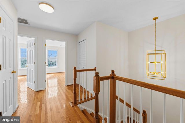 13004 ROSE PETAL CIR, Herndon, VA 20171