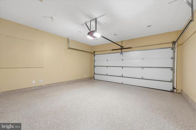 13004 ROSE PETAL CIR, Herndon, VA 20171