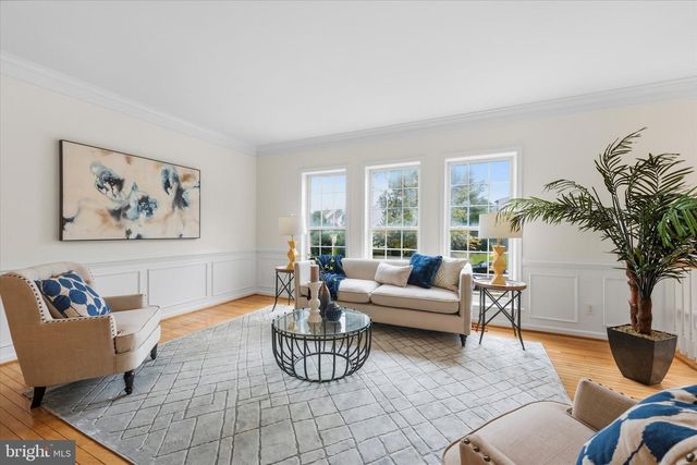 13004 ROSE PETAL CIR, Herndon, VA 20171