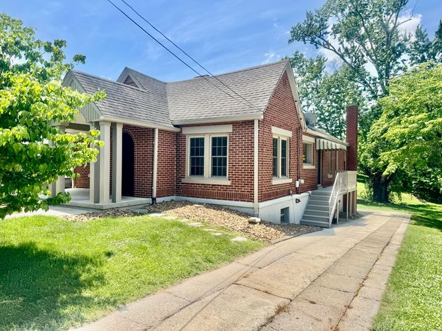 131 N Richardson Drive, Somerset, KY 42501
