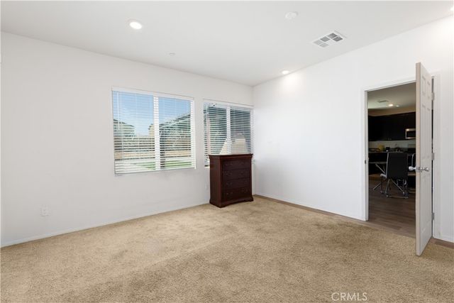 12479 Sunset, Victorville, CA 92392