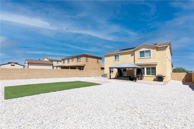 12479 Sunset, Victorville, CA 92392