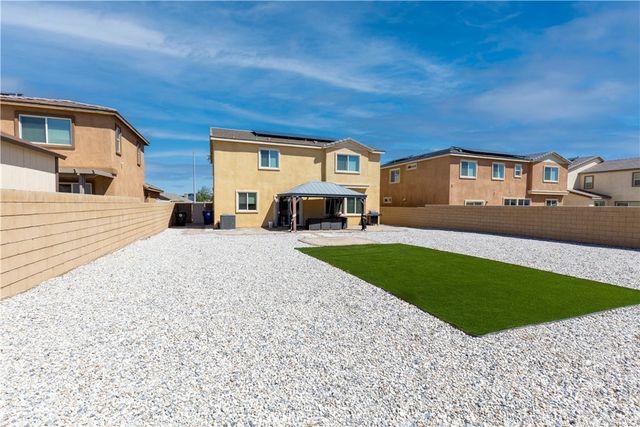 12479 Sunset, Victorville, CA 92392